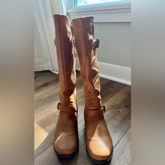 DREAM PAIRS Women's Faux Fur-Lined Knee High Winter Tall Boots - Picture 3 of 7